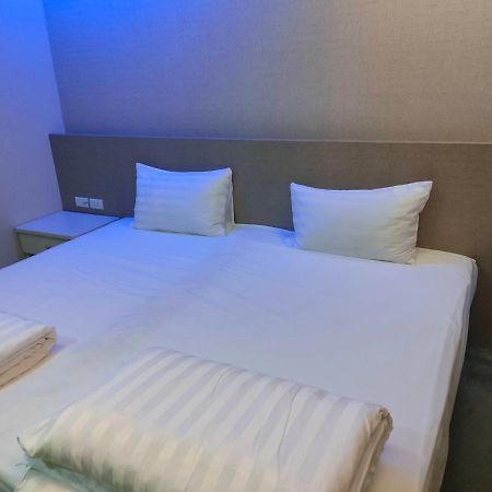 Shun-Yi Business Hotel Chiayi Buitenkant foto