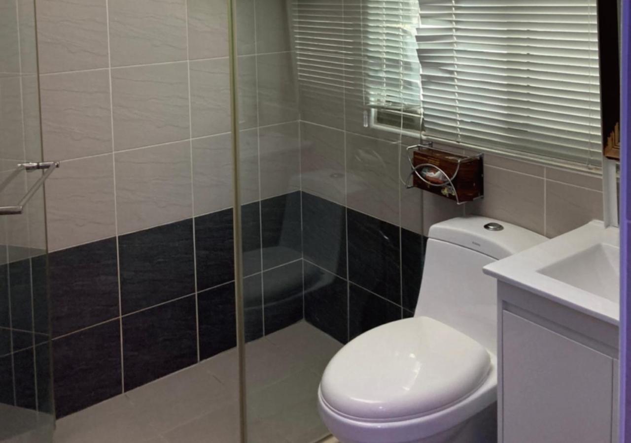 Shun-Yi Business Hotel Chiayi Buitenkant foto