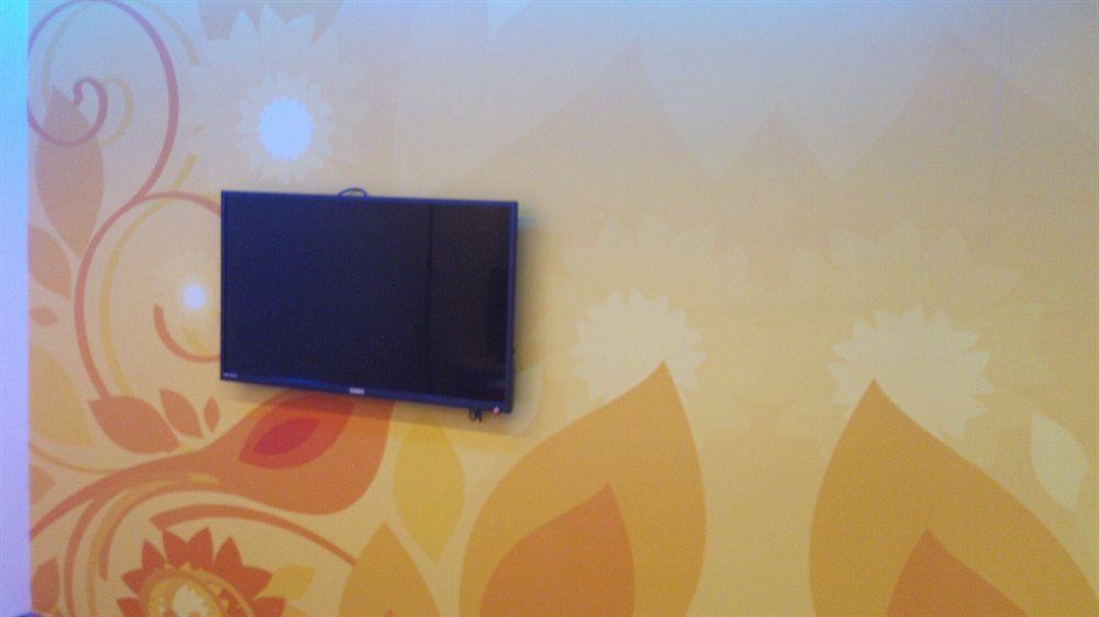 Shun-Yi Business Hotel Chiayi Buitenkant foto