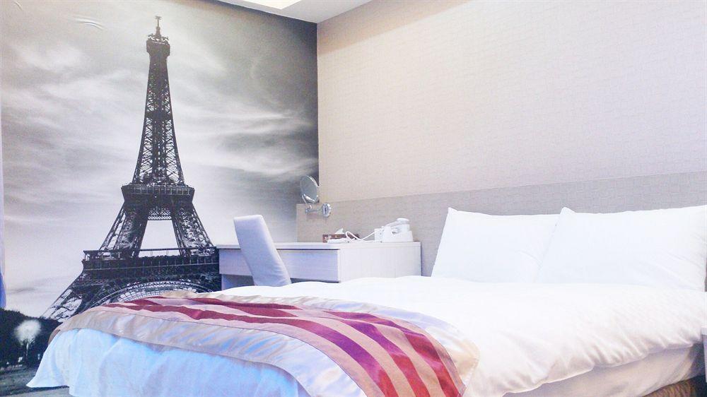 Shun-Yi Business Hotel Chiayi Buitenkant foto