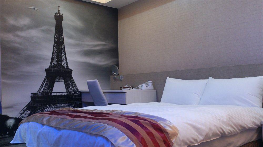 Shun-Yi Business Hotel Chiayi Buitenkant foto