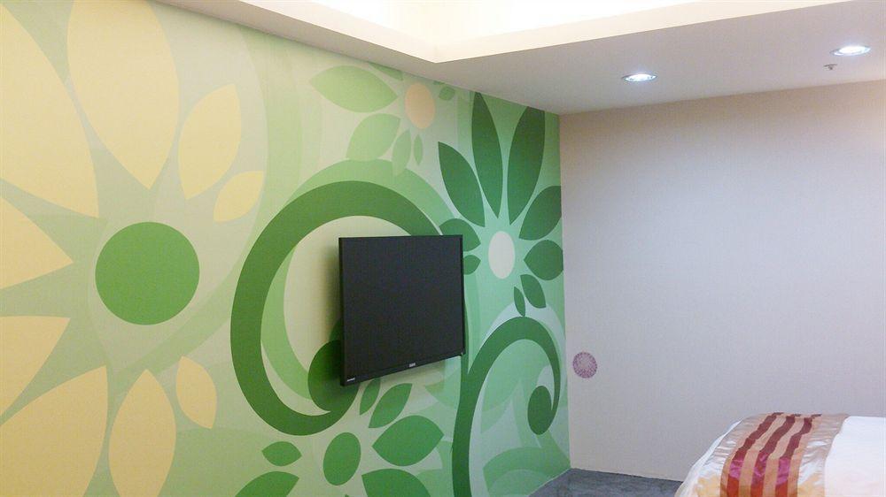 Shun-Yi Business Hotel Chiayi Buitenkant foto