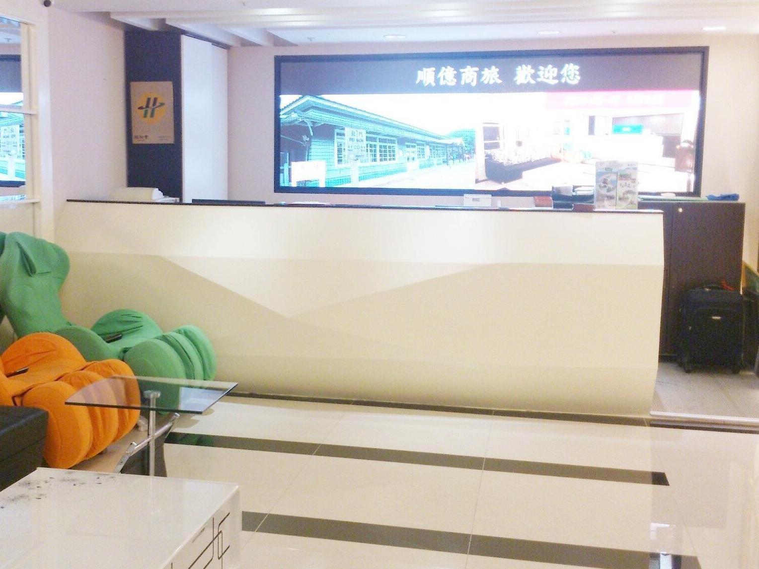 Shun-Yi Business Hotel Chiayi Buitenkant foto