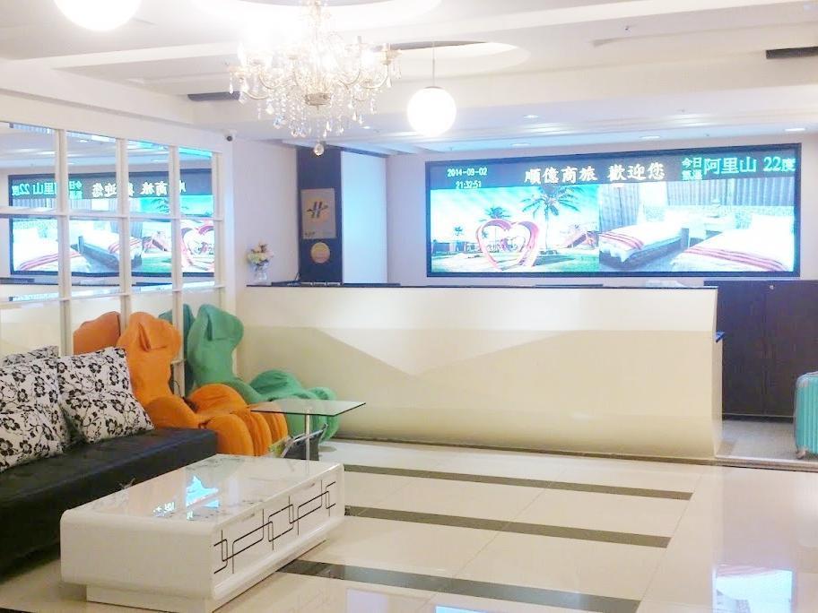 Shun-Yi Business Hotel Chiayi Buitenkant foto